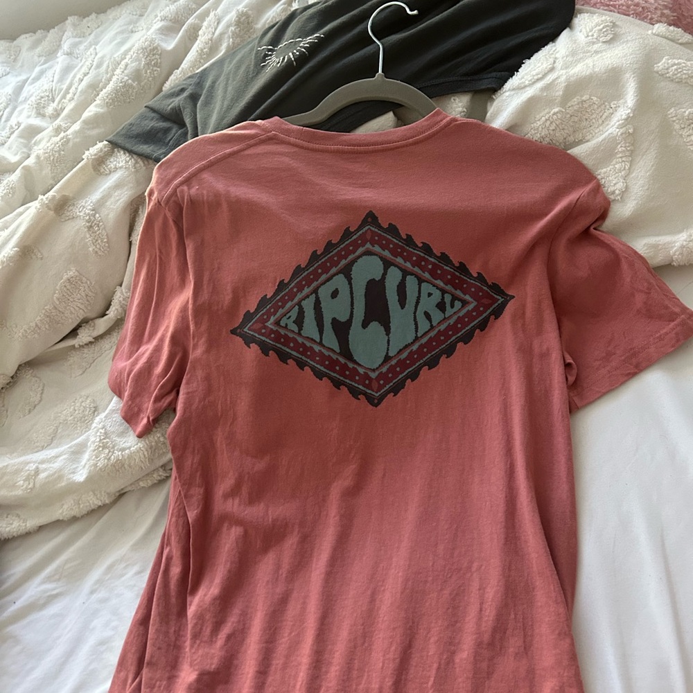 RIPCURL T-SHIRT